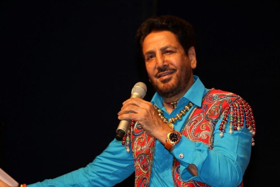 Punjabi singer Gurdas Maan during the celebration of Baisakhi festival in Mumbai on April 14, 2017. Baisakhi festival,Celebration of Baisakhi festival,Baisakhi festival celebration,Baisakhi celebration,Punjabi singer Gurdas Maan,Gurdas Maan