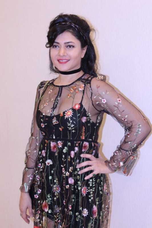 Star cast during the trailer launch of film Mantostaan in Mumbai on April 14, 2017. Mantostaan,Mantostaan trailer launch,Mantostaan trailer,Mantostaan trailer launch pics,Mantostaan trailer launch images,Mantostaan trailer launch stills,Mantostaan trailer launch pictures,Mantostaan trailer launch phoots