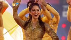 Yami Gautam rocked the stage with her electrifying  first live performance at the opening ceremony of IPL 2017 Delhi. The actor who was last seen alongside Hrithik Roshan in Kaabil, moved the crowd with her dance moves on some of the peppy chart buster songs. This performance set out be very special for the actress as it was her first ever live performance. The actress lit up the stage with her dazzling outfit also had given us a sneak peak of her rehearsals of the show.