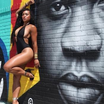 Lita Lews is one fit fitness trainer.