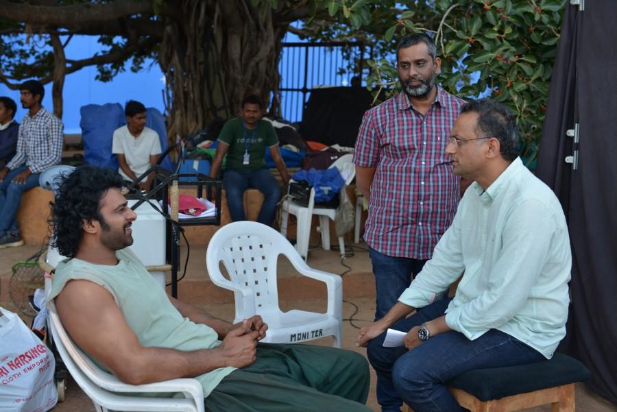 Baahubali: The Conclusion is an upcoming Telugu movie directed by SS Rajamouli and produced by Shobu Yarlagadda and Prasad Devineni. Starring Prabhas, Anushka Shetty, Rana Daggubati, Ramya Krishnan, Nassar and Sathyaraj in the lead role. Prabhas,Anushka Shetty,Rana Daggubati,Ramya Krishnan,SS Rajamouli,Baahubali 2,Baahubali 2 working stills,Baahubali 2 working pics,Baahubali 2 working images,Baahubali 2 working pictures,Baahubali 2 working photos