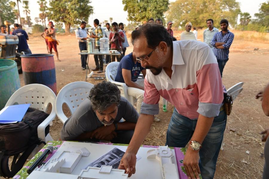 Baahubali: The Conclusion is an upcoming Telugu movie directed by SS Rajamouli and produced by Shobu Yarlagadda and Prasad Devineni. Starring Prabhas, Anushka Shetty, Rana Daggubati, Ramya Krishnan, Nassar and Sathyaraj in the lead role. Prabhas,Anushka Shetty,Rana Daggubati,Ramya Krishnan,SS Rajamouli,Baahubali 2,Baahubali 2 working stills,Baahubali 2 working pics,Baahubali 2 working images,Baahubali 2 working pictures,Baahubali 2 working photos