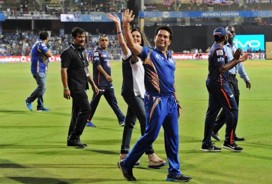 McCullum played 44 balls and slammed six boundaries and three sixes to get his 64 runs while Karthik slammed 48 runs off 26 balls that helped Gujarat post a decent score. It was a poor start by Gujarat as the visitors lost their first wicket on the second ball of the innings. Dwayne Smith (0) was caught by Nitish Rana at backward point off pacer Mitchell McClenaghan with just one run on the board. Incoming batsman Suresh Raina (28) along with McCullum then stabilised the innings as the two batsmen forged an 80-run partnership for the second wicket. Just when things seemed going good for the visitors, skipper Raina, who was playing sensibly at the crease by rotating the strike, was sent packing in the 12th over by off-spinner Harbhajan Singh. Raina's 29-ball knock had only two boundaries. Mumbai beat Gujarat,Mumbai Indians,Gujarat Lions,Indian Premier League,Indian Premier League 2017,IPL,IPL 2017,Parthiv,Nitish Rana,Rohit Sharma,Kieron Pollard