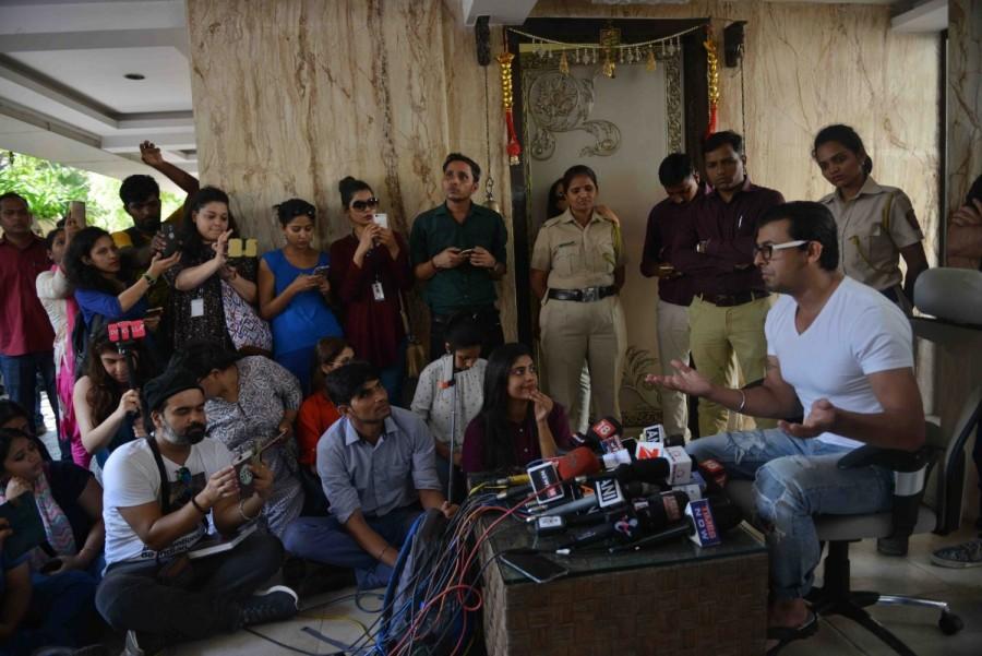 Bollywood singer Sonu Nigam addressing a press conference at his residence, in Mumbai on April 19, 2017. Sonu Nigam posted a series of tweets over using of loudspeakers in mosques during Azaan. Sonu Nigam,Azaan issue,singer Sonu Nigam,Bollywood singer Sonu Nigam,sonu nigam controversy,sonu nigam twitter,sonu nigam azaan,Sonu Nigam pics,Sonu Nigam images,Sonu Nigam stills,Sonu Nigam pictures