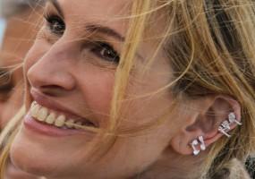 Julia Roberts,most beautiful woman Julia Roberts,People's most beautiful woman Julia Roberts,Julia Roberts hot pics,Julia Roberts hot images,Julia Roberts hot stills,Julia Roberts hot pictures,Julia Roberts hot photos,Julia Roberts stunning pictures