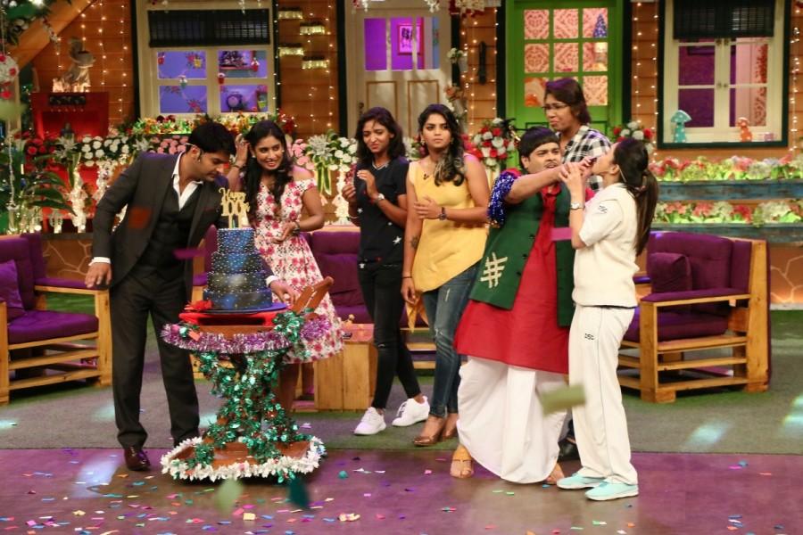 Recently, it achieved another milestone by completing 100 episodes. Kapil Sharma, Kiku, Sumona along with Indian women cricket team members (Mithali Raj, Harmanpreet Kaur, Veda Krishnamurthy and Jhulan Goswami) celebrated the success on set. A special cake was cut by the entire team followed by music and dance! The Kapil Sharma,The Kapil Sharma Show,The Kapil Sharma Show 100-episode,The Kapil Sharma Show celebrates 100-episode,Indian television,Kapil Sharma,Kapil Sharma Show,Mithali Raj,Harmanpreet Kaur,Veda Krishnamurthy