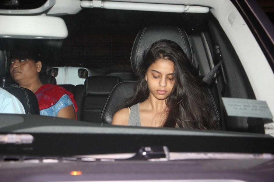 Bollywood actress Suhana Khan snapped outside Karan Johar's house. Sidharth Malhotra and Suhana Khan,Sidharth Malhotra,Suhana Khan,Karan Johar,Karan Johar house,Sidharth Malhotra snapped outside Karan Johar's house,Suhana Khan snapped outside Karan Johar's house