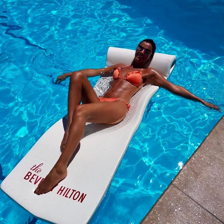 Lucy Mecklenburgh flaunts her slender figure. Lucy Mecklenburgh,Lucy Mecklenburgh hot pics,Lucy Mecklenburgh hot images,Lucy Mecklenburgh hot stills,Lucy Mecklenburgh hot photos,Lucy Mecklenburgh hot pictures,Lucy Mecklenburgh bikini,Lucy Mecklenburgh bikini pics,Lucy Mecklenburgh bikini images,Lucy