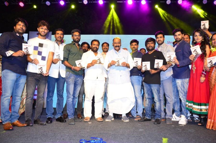 Telugu movie Venkatapuram audio launch event held at Hyderabad. Celebs like Rahul Dayakiran, Mahima Makwana, Vijay Devarakonda, Rahul Ravindran, G Laxma Reddy, Sharwanand, Venu Madikanti, Shreyas Srinivas, Phanikumar, Achu Rajamani, Sridhar Lagadapati, Maruthi graced the event. Venkatapuram audio launch,Venkatapuram audio,Rahul Dayakiran,Mahima Makwana,Vijay Devarakonda,Rahul Ravindran,G Laxma Reddy,Sharwanand,Venu Madikanti,Shreyas Srinivas,Venkatapuram audio launch pics,Venkatapuram audio launch images,Venkatapuram audio launc