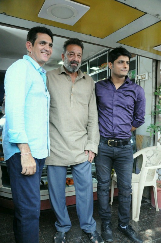 Bollywood actor Sanjay Dutt snapped shooting for 'Bhoomi' in Mumbai on April 24, 2017. Sanjay Dutt,Bhoomi,Bhoomi on the sets,Sanjay Dutt at Bhoomi,Sanjay Dutt new pics,Sanjay Dutt new images,Sanjay Dutt new stills,Sanjay Dutt new pictures,Sanjay Dutt new photos