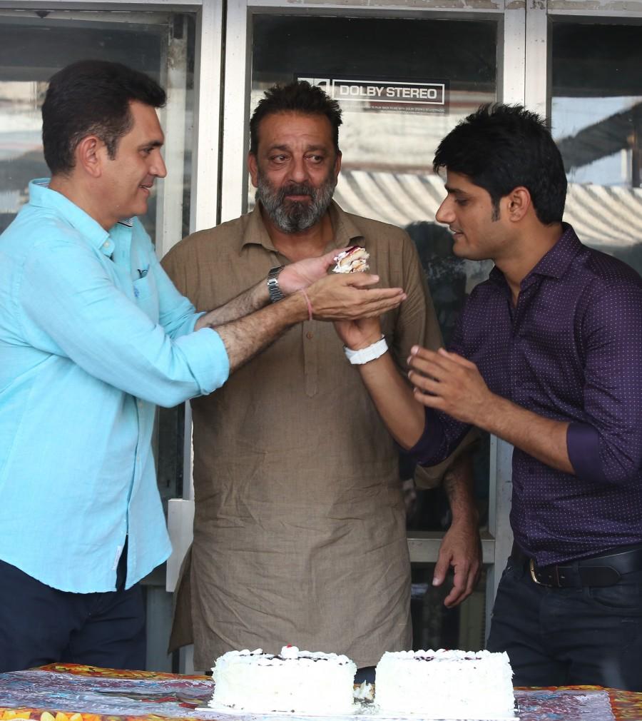Producer Bhushan Kumar adds, “I’m elated about the way Sanjay has shaped for his role. Whatever the circumstances were, there was no stopping for his dedication towards his craft. His dedication & enthusiasm would get the rest of the team pumped up while shooting for the film.” The team shot in two schedules at a trail of locations across Agra Tajganj & Chambal, with the final schedule in Mumbai & Vasai. Director Omung Kumar says that Sanjay has given his best performance till date. “Sanjay thoroughly prepped up for his role before we could begin shooting & kept pushing his limits with every single day of the shoot. He would regularly wake up every morning and be before time on the set, whatever the circumstances were.” Sanjay Dutt,Sanjay Dutt gets emotional,Sanjay Dutt gets emotional on Bhoomi,Sanjay Dutt gets emotional on Bhoomi sets,Bhoomi sets,Bhoomi,sanjay dutt bhoomi sets,Sanjay Dutt pics,Sanjay Dutt images,Sanjay Dutt stills,Sanjay Dutt pictures