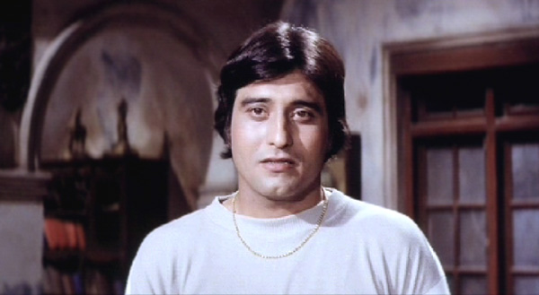 Vinod Khanna's Rare and unseen pictures Vinod Khanna passes away,Vinod Khanna dead,Vinod Khanna no more,Vinod Khanna,actor Vinod Khanna,Vinod Khanna rare pics,Vinod Khanna rare images,Vinod Khanna rare stills,Vinod Khanna rare pictures,Vinod Khanna rare phoots