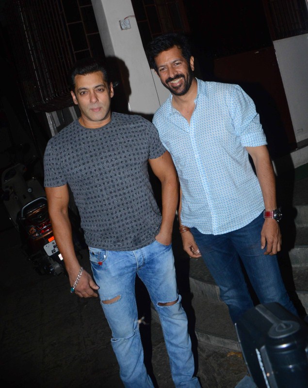 Bollywood actor Salman Khan and Tubelight director Kabir Khan strike a pose for the paps. Salman Khan,Kabir Khan,Salman Khan and Kabir Khan,Tubelight Salman Khan,Salman Khan Tubelight,Salman Khan new pics,Salman Khan new images,Salman Khan new stills,Salman Khan new pictures,Salman Khan new photos