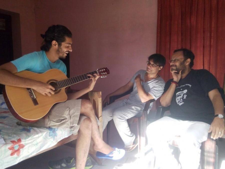 Lal Jose and others during the shooting of 'Nee-Na' Neena,lal jose,nee-na,lal jose film