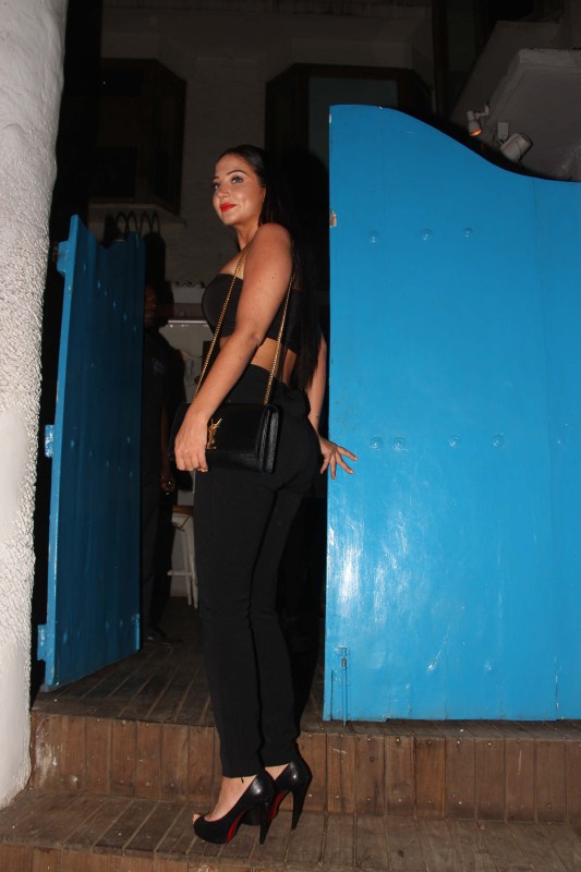X-Factor Judge & Hollywood Singer Tulisa spotted at Olive Bar Bandra. X-Factor Judge,X-Factor,Hollywood Singer Tulisa,Tulisa,Singer Tulisa spotted at Olive Bar,Tulisa spotted at Olive Bar,Tulisa at Olive Bar