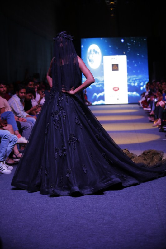 "And the monochrome trend is something I feel, even though in vogue from long, was in a need for some reinvention. So, I decided to play with somewhat sensual cuts and patterns on delicate yet easily wearable fabrics, as is apparent in my designs for this year's fashion runway," Kalra said in a statement. Magic of moon,Moonlight Collection,India Runway Week,Designer Mithi Kalra,Mithi Kalra