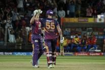 Ben Stokes smashed a quick-fire century to guide Rising Pune Supergiant to a five-wicket victory over Gujarat Lions here on Monday. Electing to field first on winning the toss, Pune dismissed the visitors for 161 runs in 19.5 overs but chasing the target, initially made heavy weather of their chase before reaching it with one ball left. Stokes played a starring role, plundering 103 runs off just 63 balls producing seven boundaries and six hits into the stands along the way. Pacers Basil Thampi and Pradeep Sangwan bowled well for the visitors, returning figures of 2/35 and 2/38 respectively. Young leg-spinner Ankit Soni also bowled well, conceding just 16 runs in his four overs although he was unlucky not to get a wicket. Pune were off to a shaky start, losing three wickets in the first two overs.