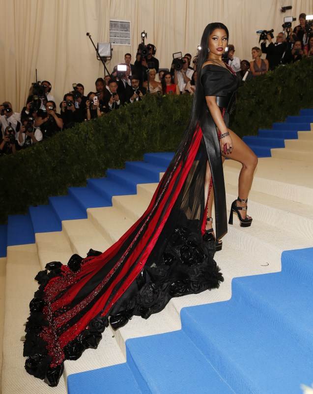 Nicki Minaj shows off curves and cleavage at Met Gala 2017. Nicki Minaj,Nicki Minaj shows off curves,nicki minaj boobs,Nicki Minaj boobs photos,Nicki Minaj at Met Gala 2017,Nicki Minaj at Met Gala,Nicki Minaj hot pics,Nicki Minaj hot images,Nicki Minaj hot stills,Nicki Minaj hot pictures
