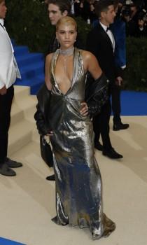 Sofia Richie flashes her cleavage at Met Gala 2017.