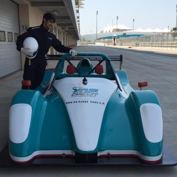 Rohan Mehra's pictures from his Dubai trip will make you fall in love with him again. Rohan Mehra,Rohan Mehra Dubai trip,Rohan Mehra Dubai pics,Rohan Mehra Dubai images,Rohan Mehra Dubai stills,Rohan Mehra Dubai pictures,Rohan Mehra Dubai photos