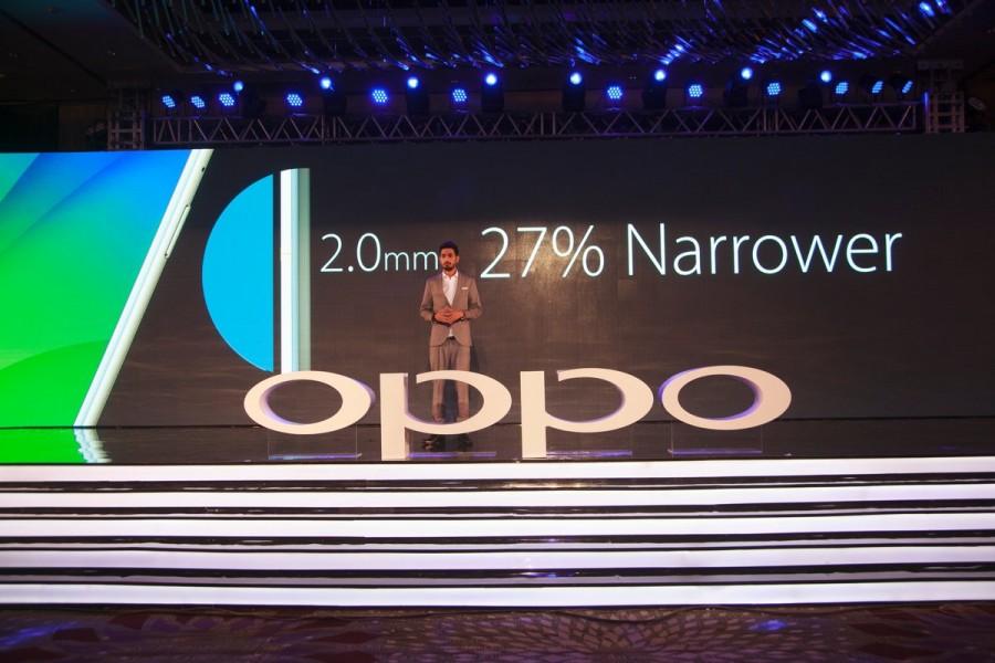 The device is powered by an octa-core processor, has 4GB of RAM and 64GB of internal memory and runs on ColorOS 3.0. Oppo,Oppo mobiles,Oppo launches F3 smartphone,F3 smartphone,F3 mobiles,F3 smartphone in India,Flipkart exclusive