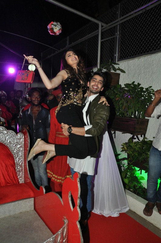 Sweetiee Weds NRI trailer launch held in Mumbai on May 5, 2017. Celebs like Himansh Kolhi, Zoya Afroz, singer Palash Muchhal, Palak Muchhal and others graced the event. Himansh Kolhi and Zoya Afroz,Himansh Kolhi,Zoya Afroz,Sweetiee Weds NRI trailer launch,Sweetiee Weds NRI trailer,Sweetiee Weds NRI trailer launch pics,Sweetiee Weds NRI trailer launch images,Sweetiee Weds NRI trailer launch stills,Sweetiee Weds NRI traile