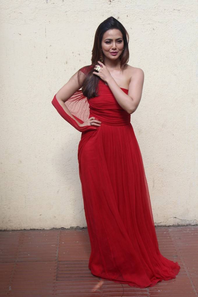 South Indian actress Sana Khan spotted at Angel Xpress foundation Inauguration. Sana Khan,actress Sana Khan,South Indian actress Sana Khan,Angel Xpress foundation Inauguration,Angel Xpress foundation