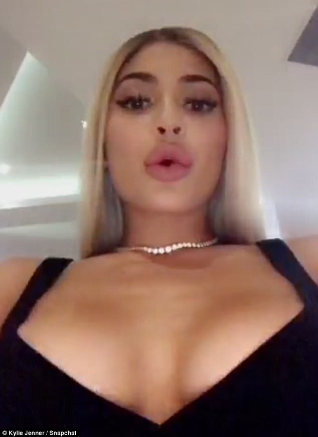 Kylie Jenner showcases her curves on Snapchat. Kylie Jenner,Kylie Jenner curves,kylie jenner sexy photos,Kylie Jenner hot pics,Kylie Jenner hot images,Kylie Jenner hot stills,Kylie Jenner hot photos,Kylie Jenner hot pictures,Kylie Jenner bikini,Kylie Jenner bikini pics,Kylie Jenner bikini images,Kylie