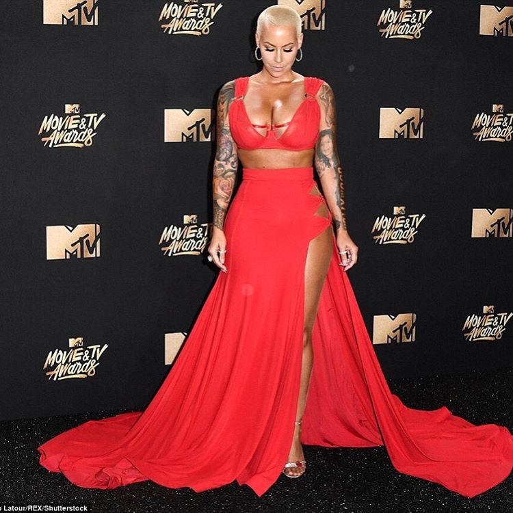 Amber Rose stuns in a plunging red dress at MTV Movie & TV Awards. Amber Rose,Amber Rose flaunts her curves,Amber Rose curves,Amber Rose hot pics,Amber Rose hot images,Amber Rose hot stills,Amber Rose hot photos,Amber Rose hot pictures,Amber Rose bikini,Amber Rose bikini pics,Amber Rose bikini images,Amber Rose bikini st