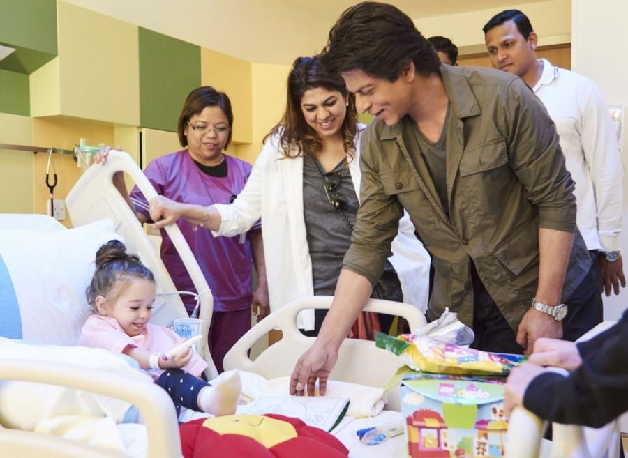 Shah Rukh Khan is currently in Dubai filming the sequel to the hugely successful, award-winning #BeMyGuest film, which is part of a promotional campaign run by Dubai Tourism. The original film has so far garnered 45 million views across multiple social media channels as well as 65 million engagements from around the world. #BeMyGuest also reached No.3 on YouTube’s worldwide trending list within 48 hours of its launch, becoming one of the top 10 most viewed videos on the website globally in December. Shah Rukh Khan,Shahrukh Khan,SRK,Shah Rukh Khan visits Al Jalila Children,Shah Rukh Khan in Dubai,SRK in Dubai,Dubai Tourism