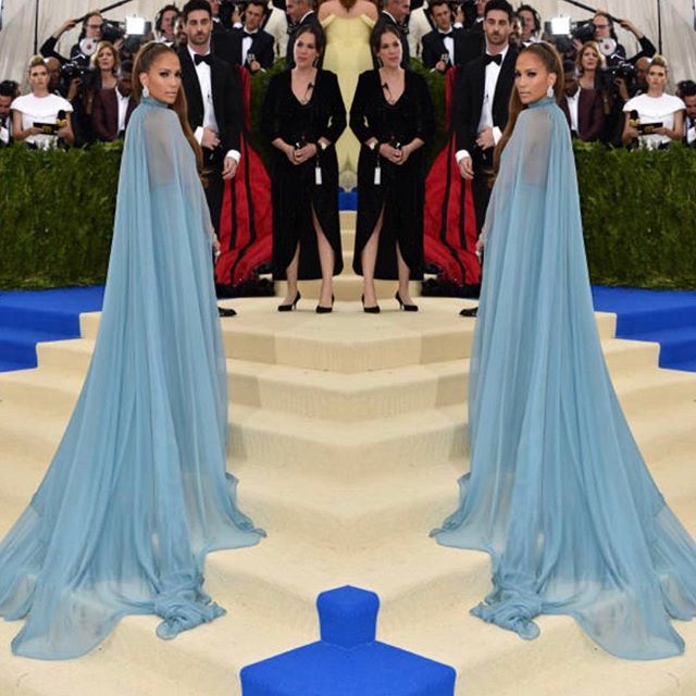 Jennifer Lopez looks like a queen donning a Valentino gown at the 2017 Met Gala. Jennifer Lopez,Jennifer Lopez looks like a queen,Jennifer Lopez at Met Gala,Jennifer Lopez at Met Gala 2017,Jennifer Lopez hot pics,Jennifer Lopez hot images,Jennifer Lopez hot stills,Jennifer Lopez hot photos,Jennifer Lopez hot pictures,Jennifer Lopez bi