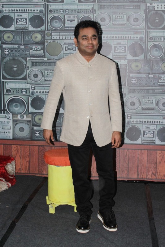 Sa Re Ga Ma Pa Li'l Champs Celebrate Mom's Day With A. R. Rahman in Mumbai on May 9, 2017. Sa Re Ga Ma Pa Li,AR Rahman,Sa Re Ga Ma Pa Li'l Champs,Mom's Day,Mom's Day celebration,Mom's Day celebration pics,Mom's Day celebration images,Mom's Day celebration stills,Mom's Day celebration pictures,Mom's Day ce
