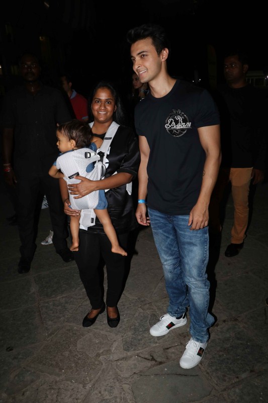 Arpita Khan during the red carpet of Justin Bieber concert, in Mumbai, India on May 10, 2017. The Grammy Award winning Canadian singing sensation Justin Bieber is in Mumbai as part of his Purpose World Tour. Alia Bhatt,Arpita Khan,Remo D'Souza,Sridevi Kapoor,Justin Bieber Mumbai concert,Justin Bieber,Justin Bieber Mumbai concert 2017