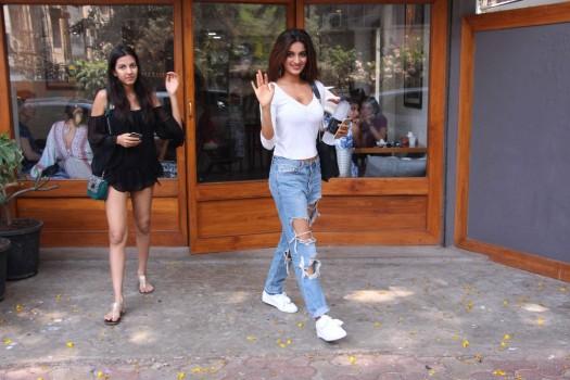 Bollywood actress Nidhi Agarwal spotted at Bandra on May 12, 2017.