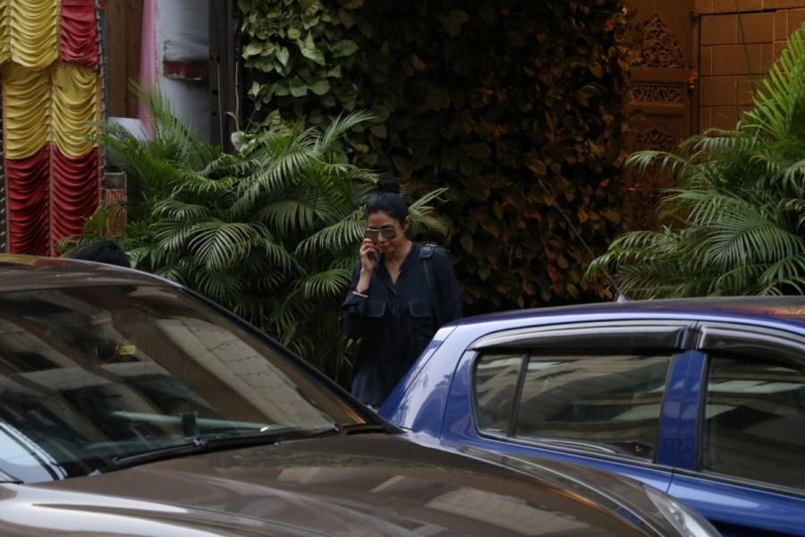 Bollywood actress Sridevi Kapoor shops at Manish Malhotra's store on May 12, 2017. Sridevi Kapoor,actress Sridevi Kapoor,bollywood actress Sridevi Kapoor,Sridevi Kapoor shops at Manish Malhotra's store,Sridevi Kapoor pics,Sridevi Kapoor images,Sridevi Kapoor stills,Sridevi Kapoor pictures,Sridevi Kapoor photos