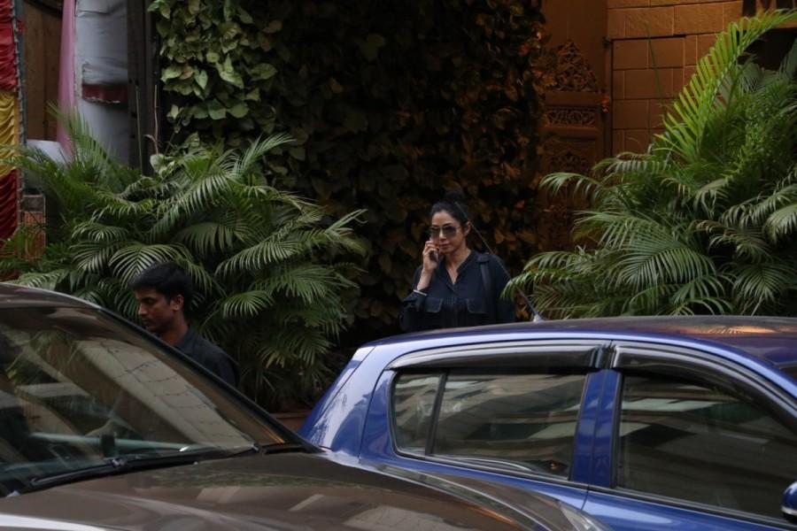 Bollywood actress Sridevi Kapoor shops at Manish Malhotra's store on May 12, 2017. Sridevi Kapoor,actress Sridevi Kapoor,bollywood actress Sridevi Kapoor,Sridevi Kapoor shops at Manish Malhotra's store,Sridevi Kapoor pics,Sridevi Kapoor images,Sridevi Kapoor stills,Sridevi Kapoor pictures,Sridevi Kapoor photos