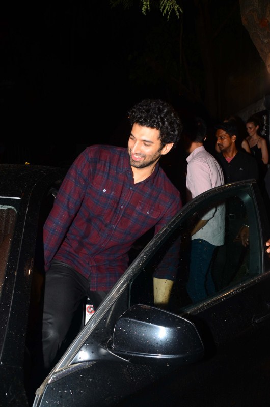 Bollywood actor Aditya Roy Kapur spotted with a mystery woman at Corner House. Aditya Roy Kapur spotted with a mystery woman,Aditya Roy Kapur with a mystery woman,Corner House,Aditya Roy Kapur,actor Aditya Roy Kapur,Aditya Roy Kapur pics,Aditya Roy Kapur images,Aditya Roy Kapur stills,Aditya Roy Kapur pictures