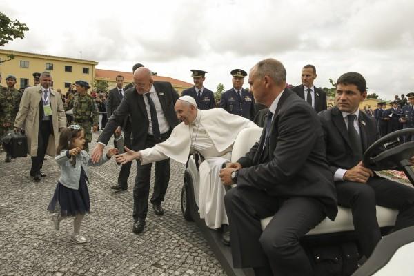 when did the pope visit portugal