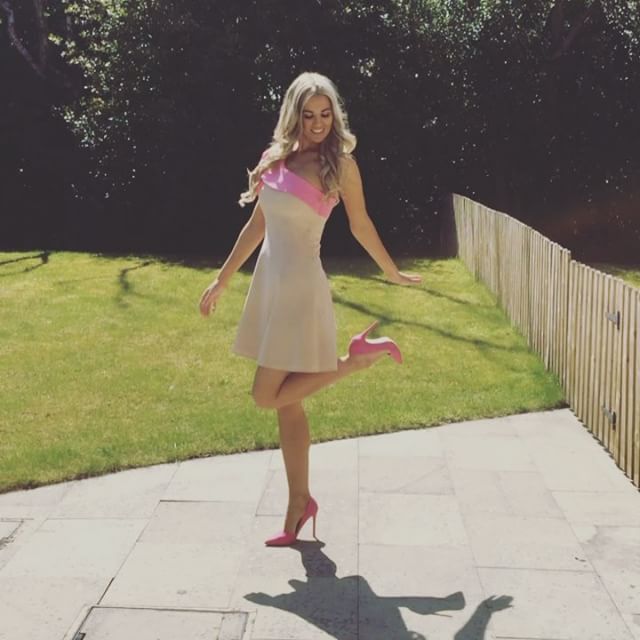 Christine McGuinness flaunts her toned body in Pink suit. Christine McGuinness,Christine McGuinness bikini,Christine McGuinness bikini pics,Christine McGuinness bikini images,Christine McGuinness bikini stlls,Christine McGuinness bikini pictures,Christine McGuinness bikini photos,Christine McGuinness hot pics,Ch