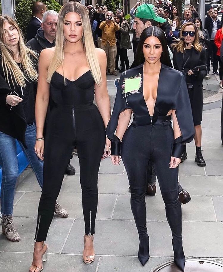 Kim Kardashian Poses in SKIMS ' Cozy Knitwear Collection | Loungewear  outfits, Lounge wear, Kim kardashian outfits