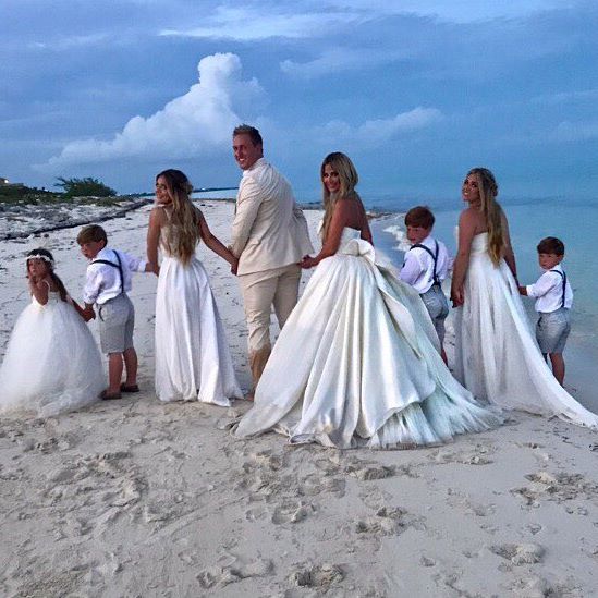 Kim Zolciak,Kim Zolciak goes bold,Kim Zolciak topless,Kim Zolciak hot pics,Kim Zolciak hot images,Kim Zolciak hot stills,Kim Zolciak hot photos,Kim Zolciak hot pictures,Kim Zolciak bikini,Kim Zolciak bikini pics,Kim Zolciak bikini images,Kim Zolciak bikin