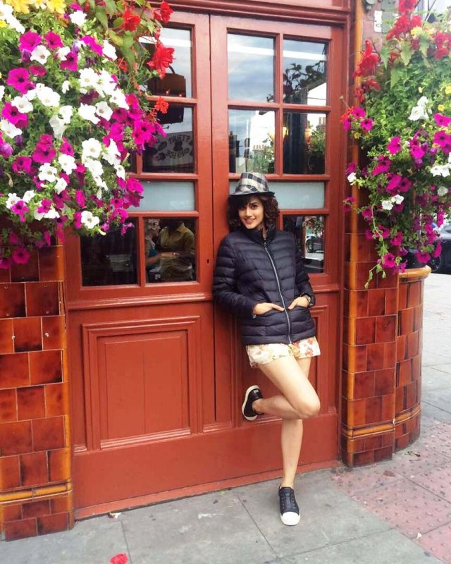 When not shooting she pulls time out of her busy schedule and travel the city taking pictures and exploring the place. Taapsee Pannu,actress Taapsee Pannu,Taapsee Pannu Judwaa 2,Judwaa 2,Judwaa 2 shooting,Judwaa 2 shooting in London