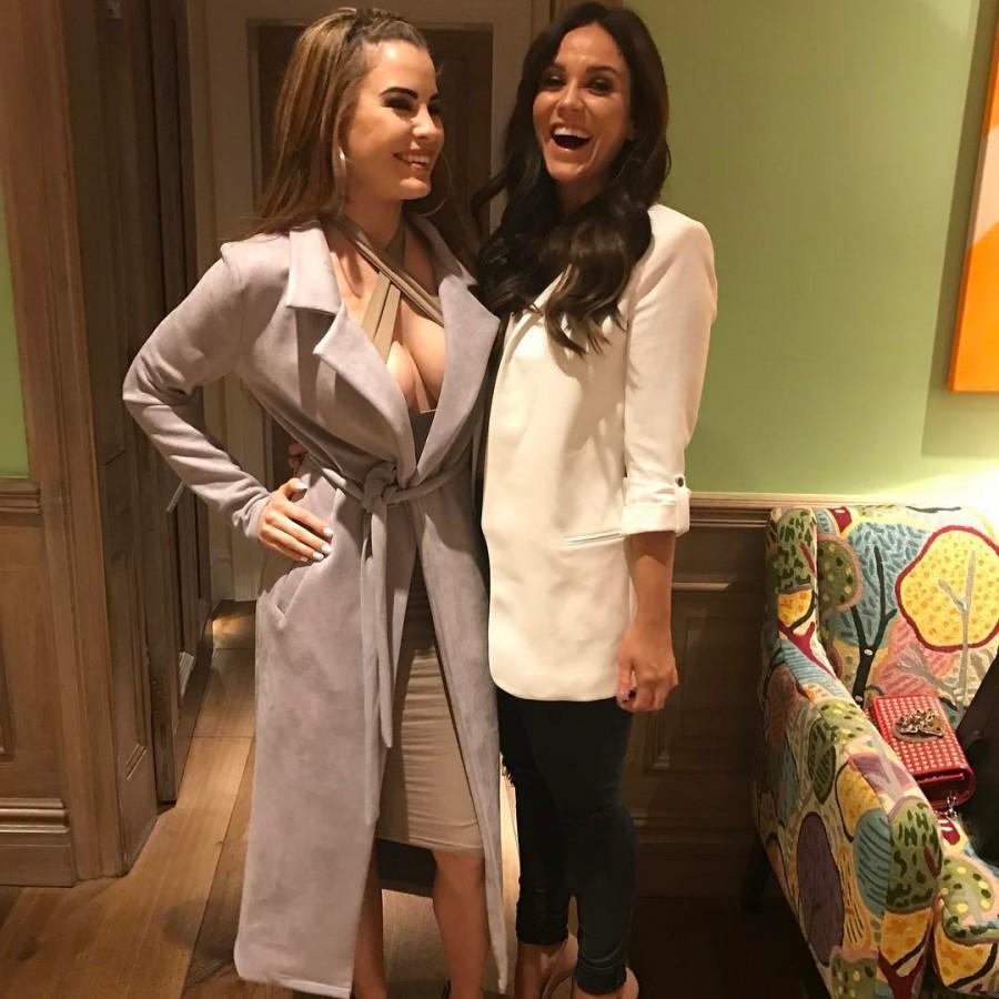 Playboy model Carla Howe flaunts her cleavage in Instagram snap. Playboy model Carla Howe,Carla Howe,Carla Howe hot pics,Carla Howe hot images,Carla Howe hot stills,Carla Howe hot photos,Carla Howe hot pictures,Carla Howe bikini,Carla Howe bikini pics,Carla Howe bikini images,Carla Howe bikini stills,Carla Howe bikini