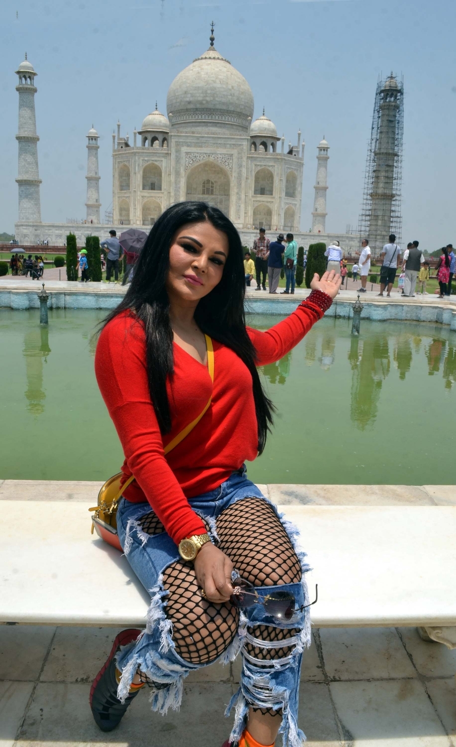 Bollywood Actress Rakhi Sawant visits Taj Mahal in Agra on May 13, 2017. Rakhi Sawant,actress Rakhi Sawant,Rakhi Sawant visits Taj Mahal,Taj Mahal,Rakhi Sawant new pics,Rakhi Sawant new images,Rakhi Sawant new stills,Rakhi Sawant new pictures,Rakhi Sawant new photos