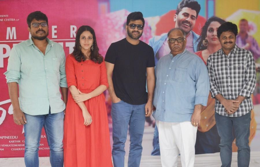 The film’s unit has celebrated its success by arranging a meet in Hyderabad. It was adorned by the film’s triumphant team and Chandramohan spoke, “We are glad that family audience are appreciating the film. I am so happy to hear that my debut film is praised as an ideal summer entertainer. But the only issue bothering me is the piracy which has been rampant for this film as well. However, it is indeed a moment of pride for me to see women audience in particular loving the film.” Sharwanand,Radha movie success meet,Radha success meet,Radha success meet pics,Radha success meet images,Radha success meet stills,Radha success meet pictures,Radha success meet photos,Lavanya Tripathi