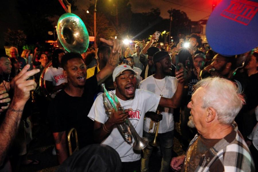 Da Truth Brass Band shows up to support a construction crew working to remove a monument of Confederate General P.G.T Beauregard in New Orleans. Statue removed,Another Confederate statue,Confederate statue,P.G.T. Beauregard,New Orleans