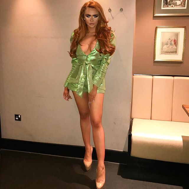 Charlotte Dawson flaunts bikini body in throwback Insta snap. Charlotte Dawson,Charlotte Dawson hot pics,Charlotte Dawson hot images,Charlotte Dawson hot stills,Charlotte Dawson hot photos,Charlotte Dawson hot pictures,Charlotte Dawson bikini,Charlotte Dawson bikini pics,Charlotte Dawson bikini images,Charlotte Daws