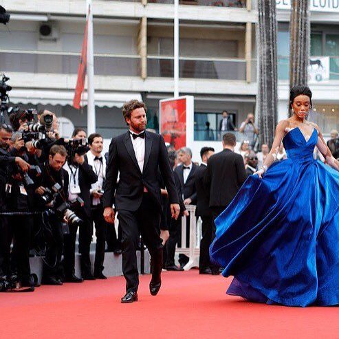 Canadian fashion model Winnie Harlow looks sensational in dramatic sapphire blue gown at Cannes Film Festival. Cannes Film Festival,Cannes Film Festival 2017,Cannes,Cannes 2017,Winnie Harlow,Winnie Harlow at Cannes,Winnie Harlow at Cannes Film Festival,Winnie Harlow pics,Winnie Harlow images,Winnie Harlow stills,Winnie Harlow pictures,Winnie Harlow photos