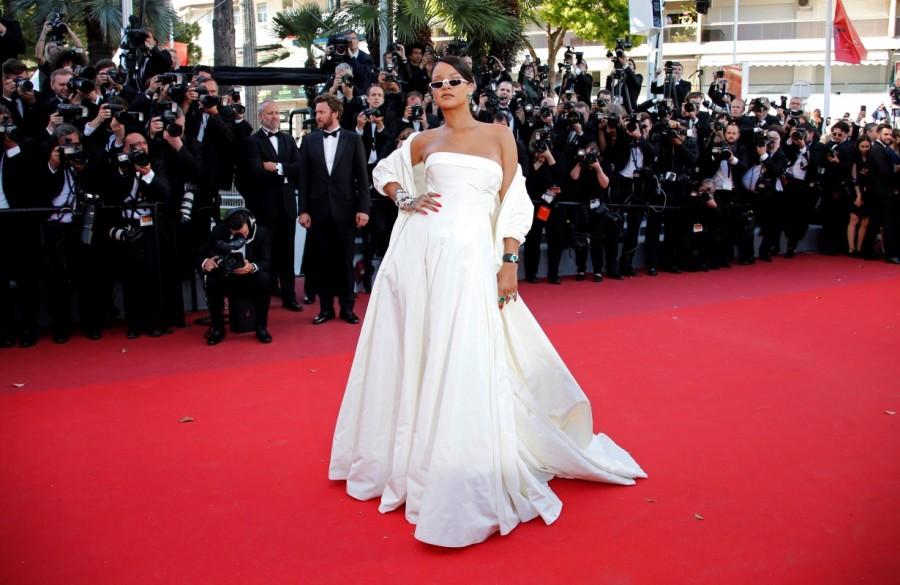Cannes film festival 2017: Singer Rihanna looks stunning as she walks the Red Carpet. Cannes 2017,Rihanna,Rihanna at Cannes,Rihanna at Cannes 2017,Rihanna at Cannes film festival 2017,Rihanna at Cannes film festival,Cannes film festival,Cannes film festival 2017,Rihanna hot pics,Rihanna hot images,Rihanna hot stills,Rihanna hot photos,Riha
