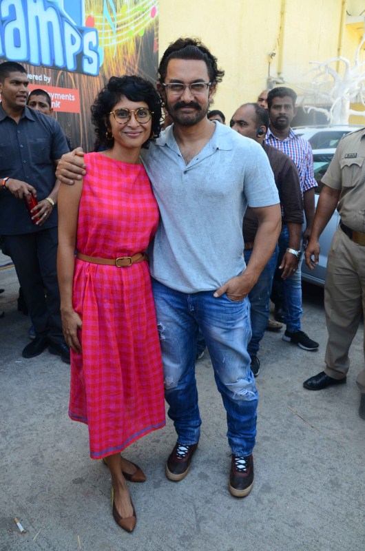 Bollywood actor Aamir Khan with his wife and filmmaker Kiran Rao with Dangal team during the visit On the set Of " Sa Re Ga Ma Pa 2017" in Mumbai on May 20, 2017. Aamir Khan,actor Aamir Khan,Dangal,Dangal team,Dangal team on Sa Re Ga Ma Pa,Sa Re Ga Ma Pa,Sa Re Ga Ma Pa on the sets,bollywood actor Aamir Khan